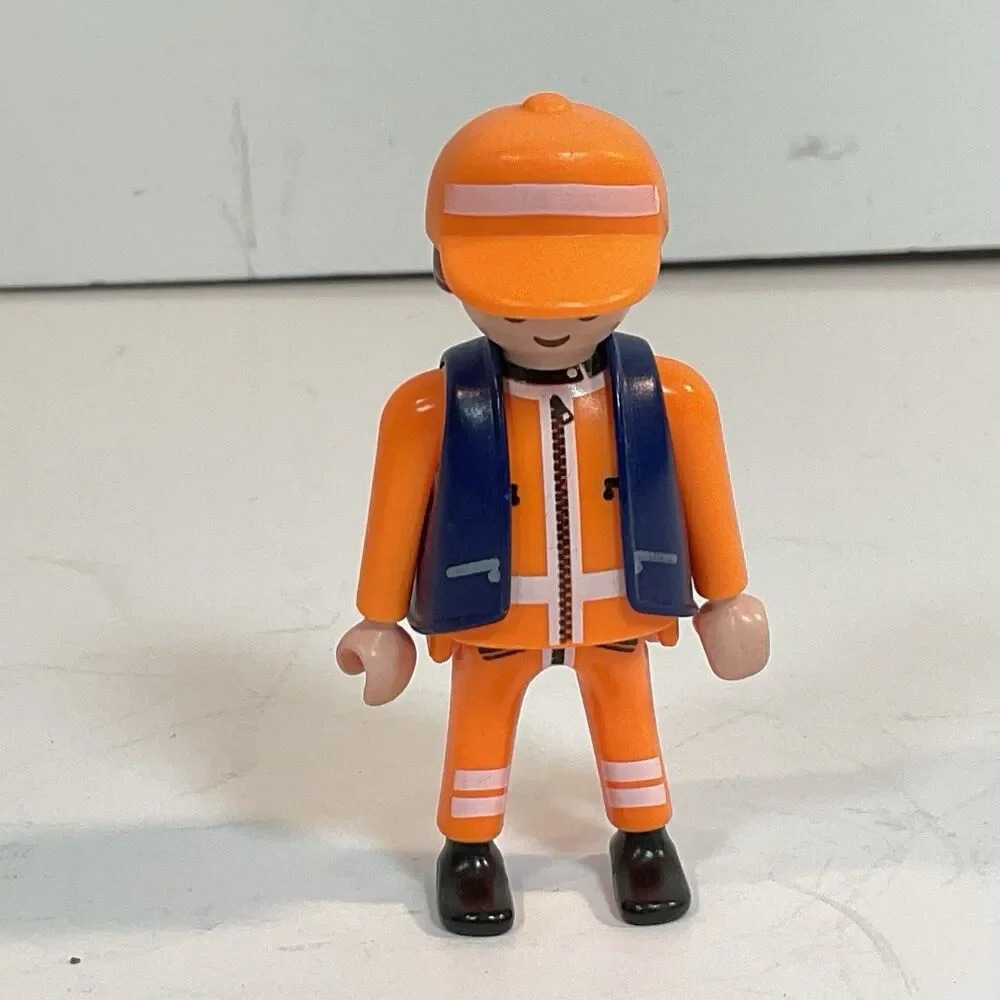 LOT of 8 PLAYMOBIL + Motorcycle Firefighter Police Construction Workers People